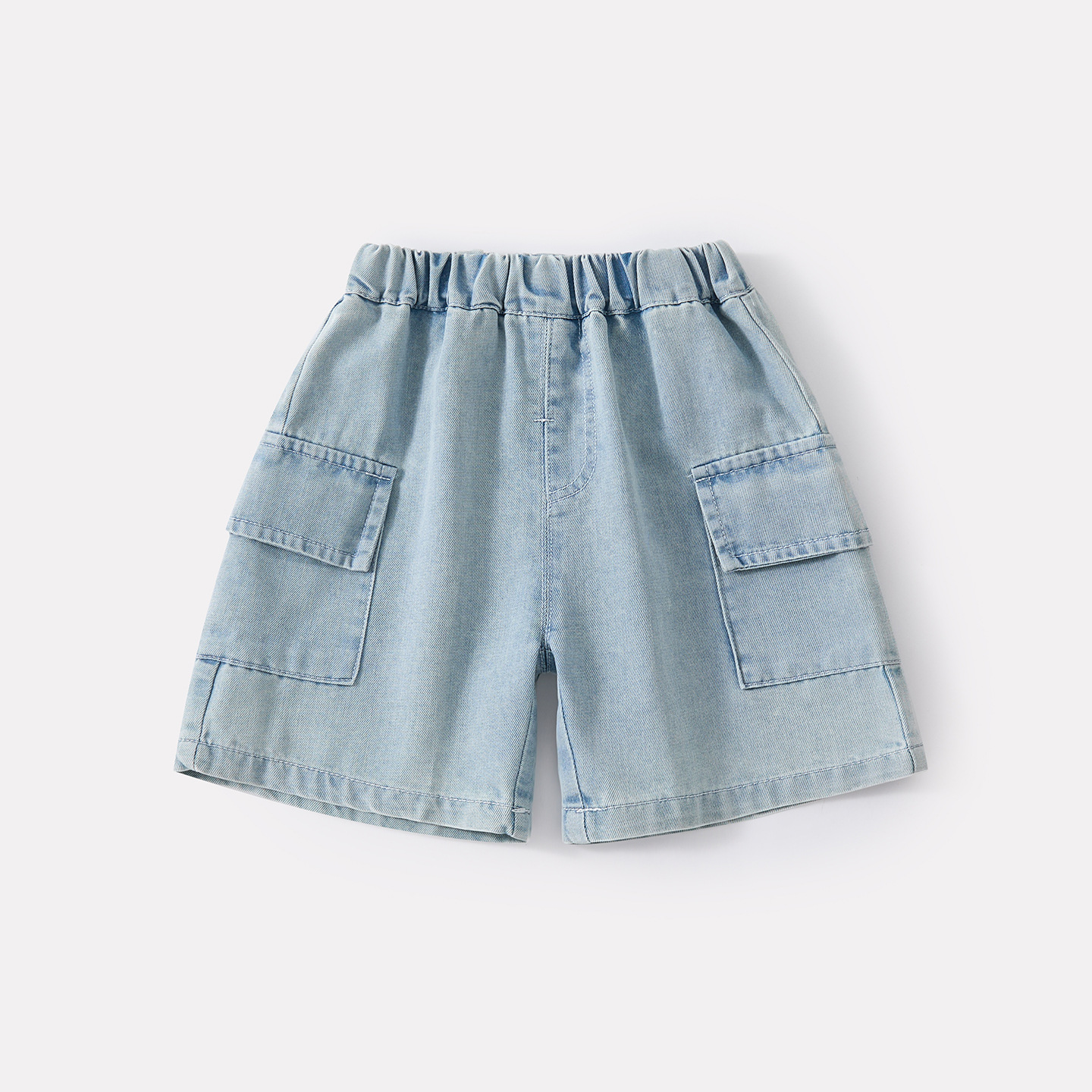 Vestido de Perro con Rayas y Estilo Animado con Pantalones Cortos de Denim delgados, Conjunto de Dos Piezas — imagen 6