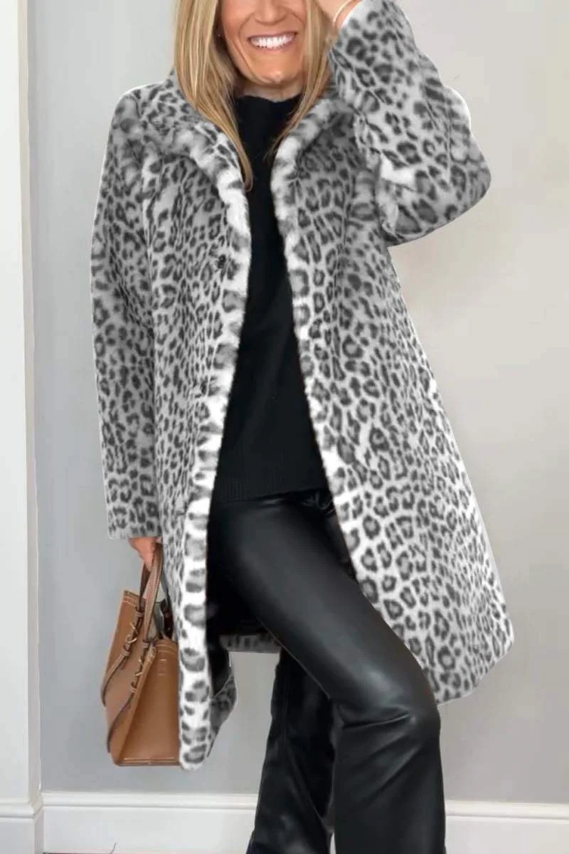 Abr Verano Capa de Piel Plush con Estampado de Leopardo de Longitud Media — imagen 4