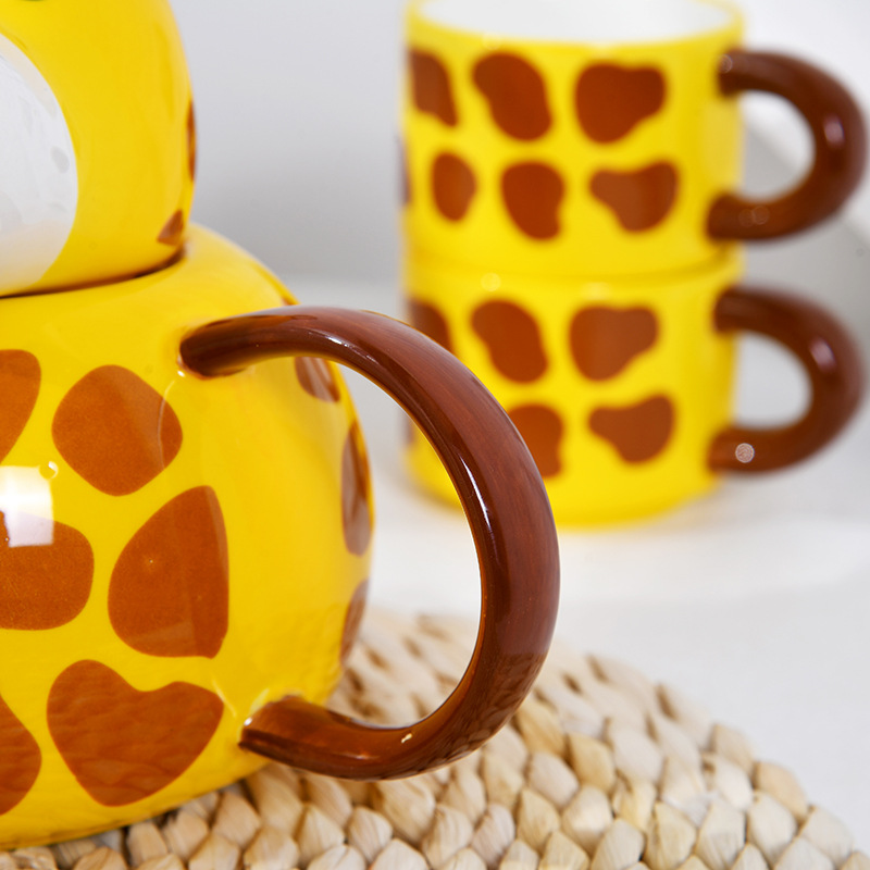 Cute Giraffe Animal Cup Set Mug Creative Cartoon Drinking Water Ceramic Cup Birthday Set Gift — image 3