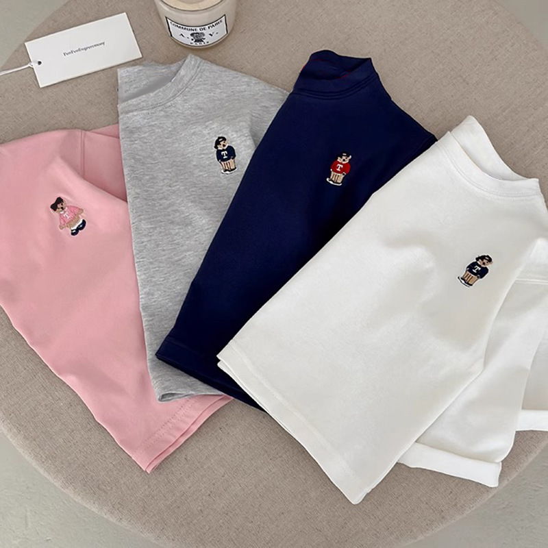 Children's Long Sleeve T-Shirt with Embroidery Bear Design — image 5