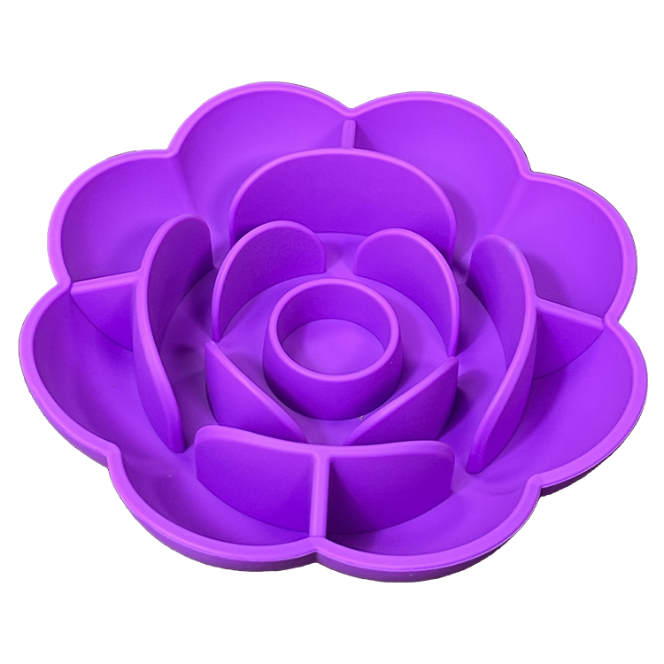 New Portable Dog Bowl Pet Feeder Licking Silicone Dog Bowl Slow Feeder Flower — image 9