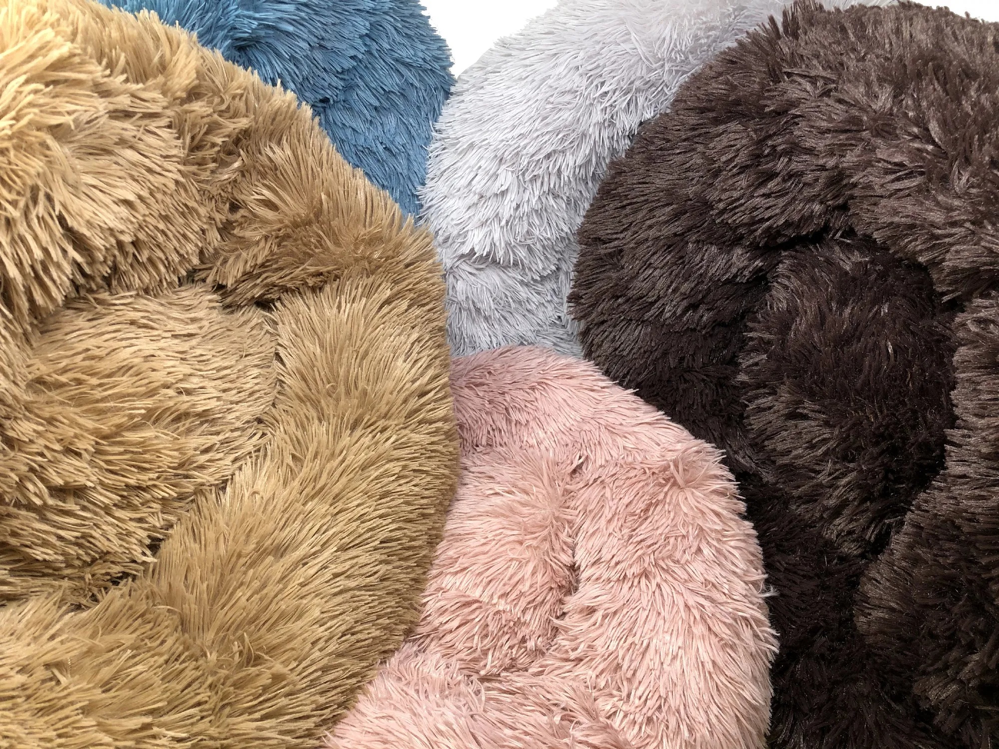 Premium Plush Round Dog Bed, Soft Cozy Pet Bed With Raised Edge — image 5