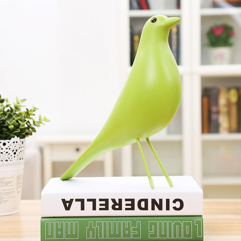 Creative resin handicraft ornaments for birds — image 2
