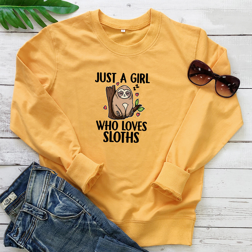 Just A Girl Who Loves Sloths printed hoodie — image 4