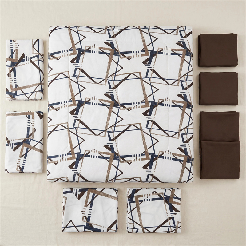 Set de Edredón y Cortinas de 9 Piezas 'Habitación en una Bolsa', Diseño Americano con Estampado Geométrico Moderno, Colcha Gruesa con 6 Paneles de Cortina Personalizables, Apto para Mascotas de Alto Gramaje, Marrón, Azul Marino y Blanco — imagen 5
