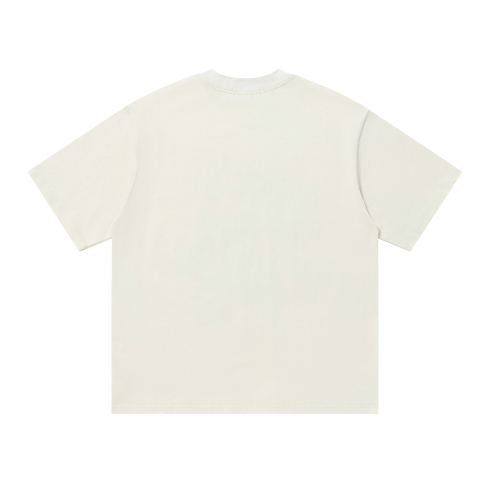 Drawing a cartoon printed short sleeved t-shirt for a puppy — image 3