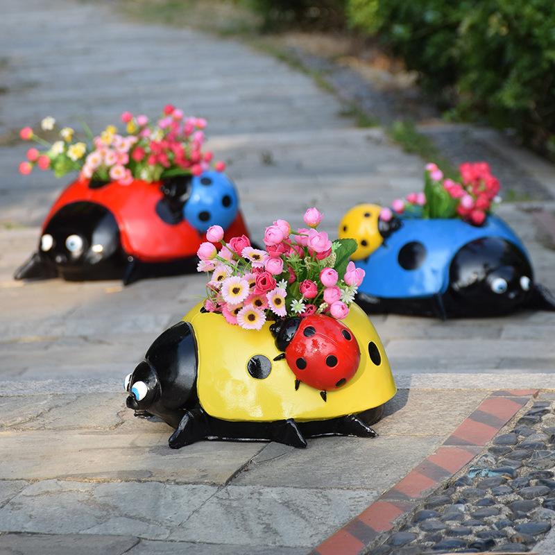 Seven-Star Ladybug Beetle Ornaments Outdoor Villa Garden Courtyard Flower Pot Decoration Garden Landscape Cartoon Animal Sculpture — image 2