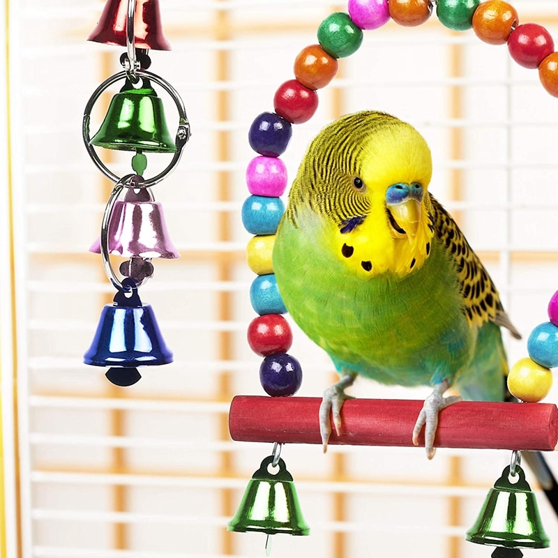 Paquete de 10 Juguetes para Jaula de Aves, Confiables y Masticables - Columpio, Puente Colgante, Cuentas de Madera, Pelota y Campana (en existencia) — imagen 5