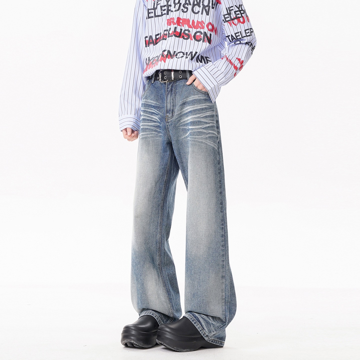 Retro Cat Paw Print Washed Knife-Edge Denim Pants — image 4