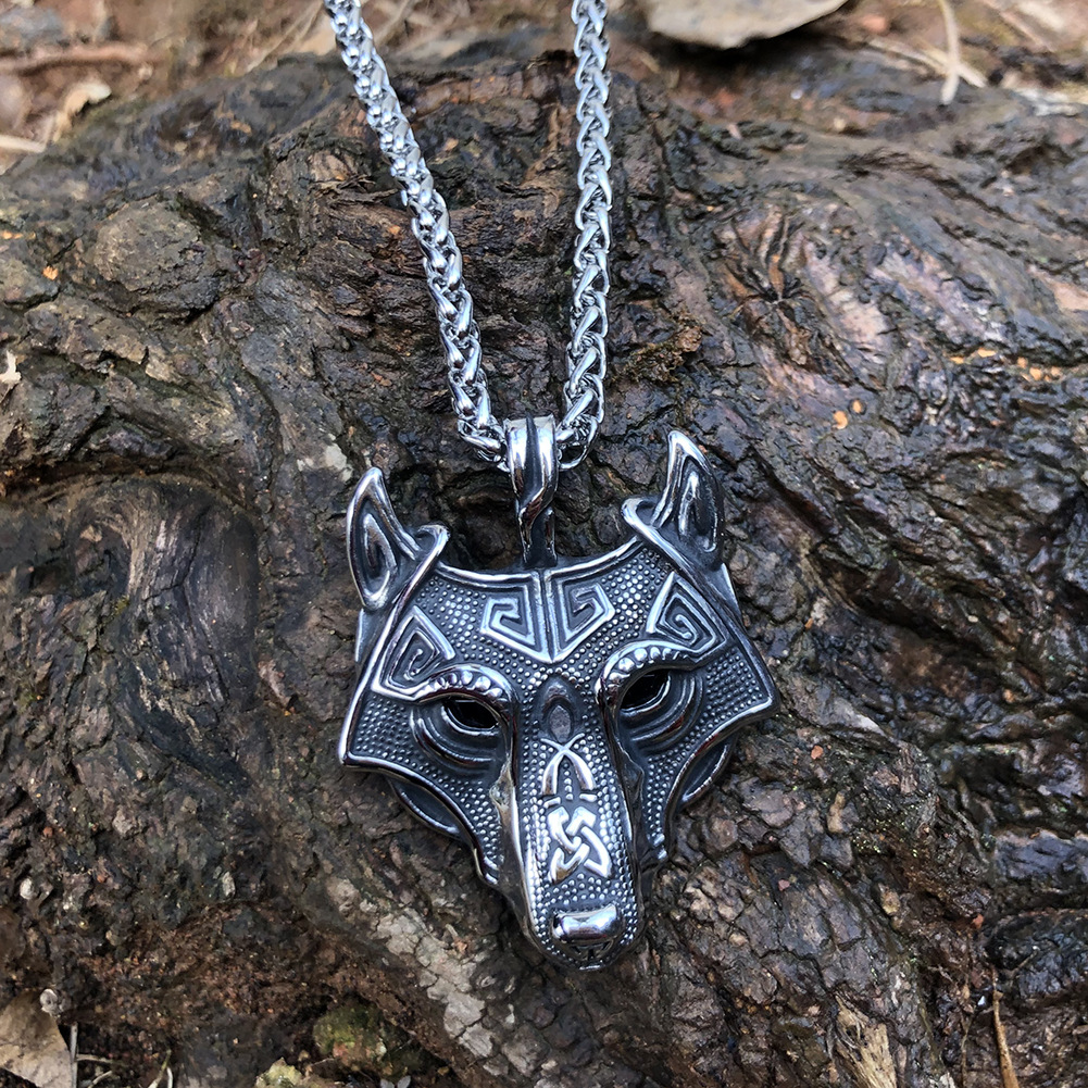 Cadena con Colgante de Cabeza de Lobo Gris Nórdico, Estilo Asgard — imagen 2