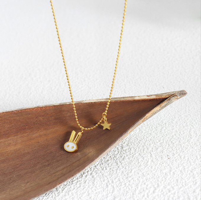 Cute Cartoon Versatile Star White Beige Little Rabbit Pendant Necklace New Fashion Personality Small Crowd Jewelry — image 4