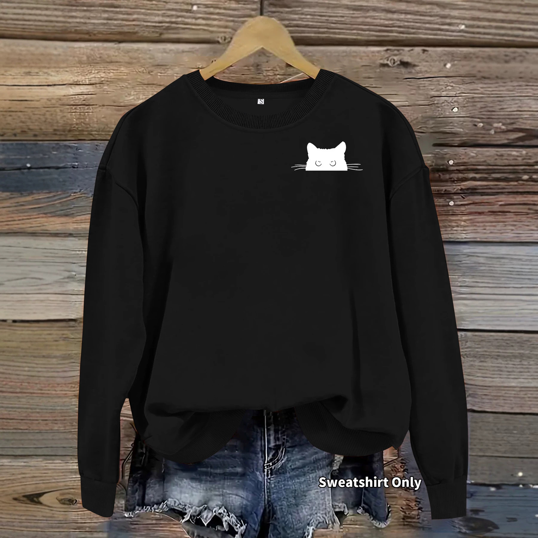 Black cat printed fleece hoodie — image 6