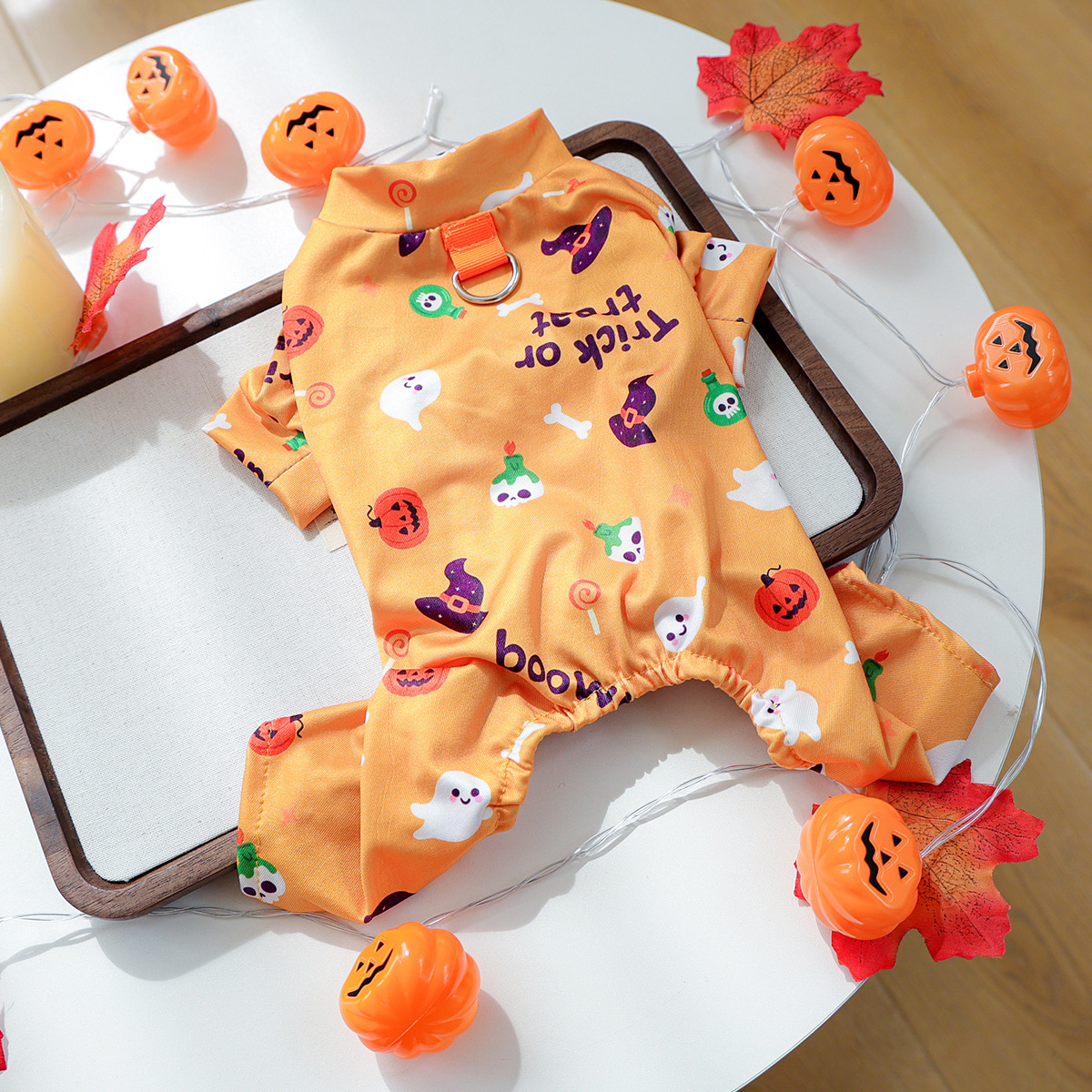Ropa de Compañero para Perros y Gatos: Vestimenta de Halloween Floral Cómica para el Hogar — imagen 8