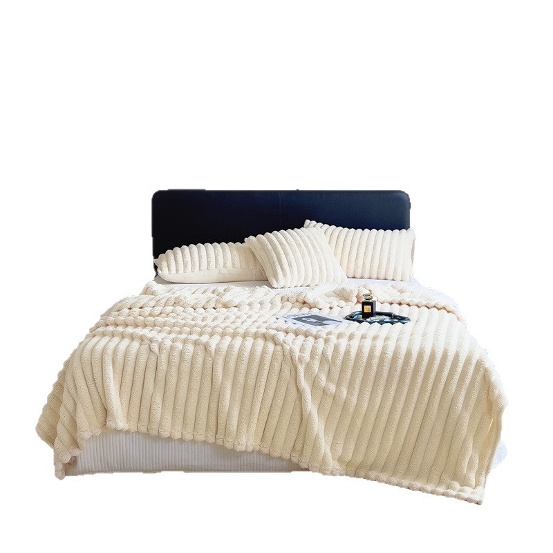 Rabbit plush blanket — image 5
