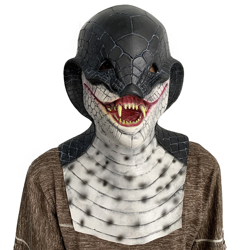 Lizard Man Basilisk Mask – Realistic Scaled Full Face Latex Reptile Headpiece, Unisex Adult Horror Costume — image 3
