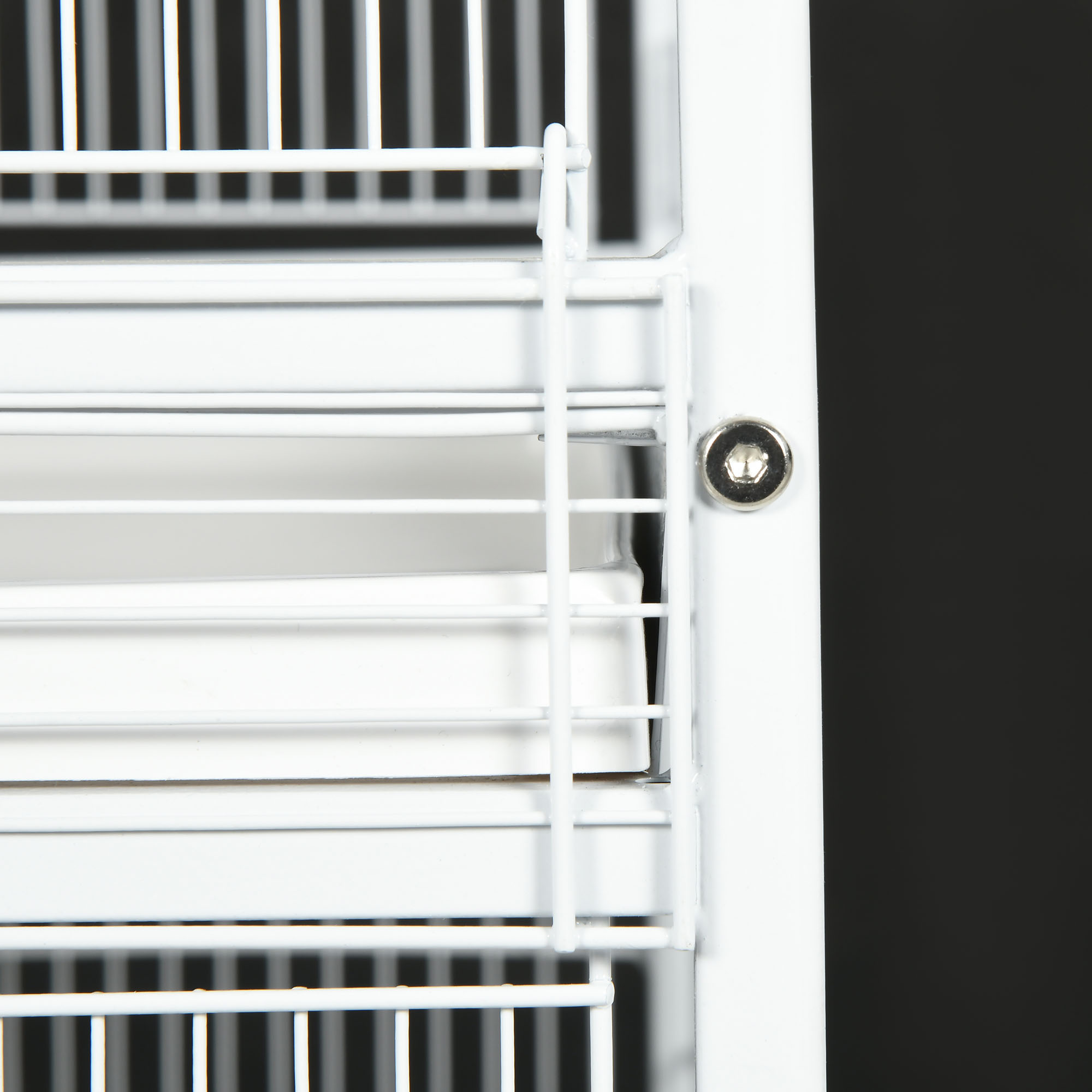 Caja para Pájaros de Metal Forjado con Soporte Rodante, Perchas y Contenedores de Alimento, 67" H, Blanco — imagen 5