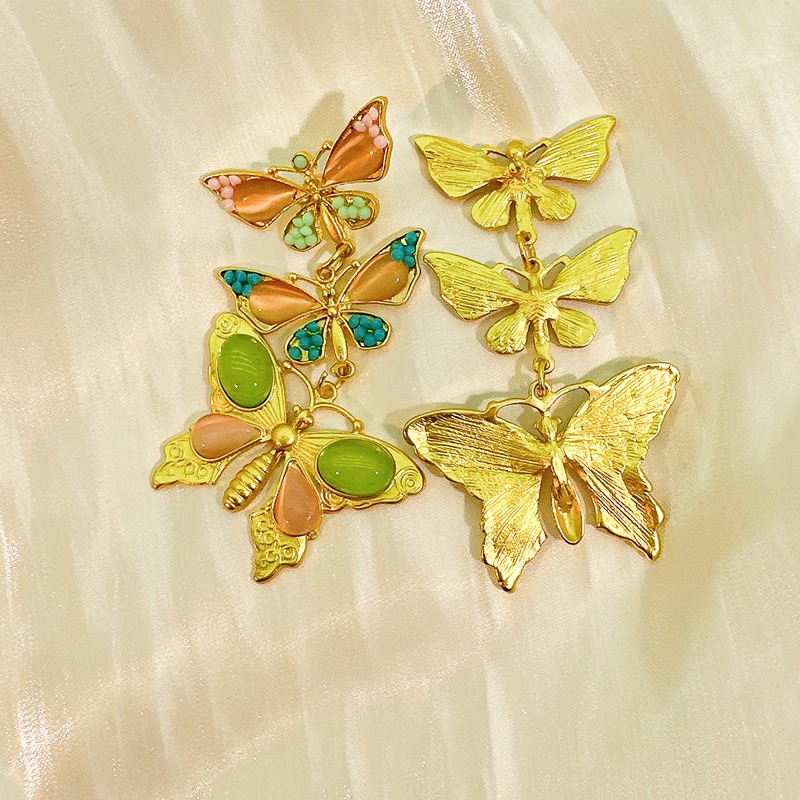 Alloy inlaid glass bead butterfly earrings for women — image 3