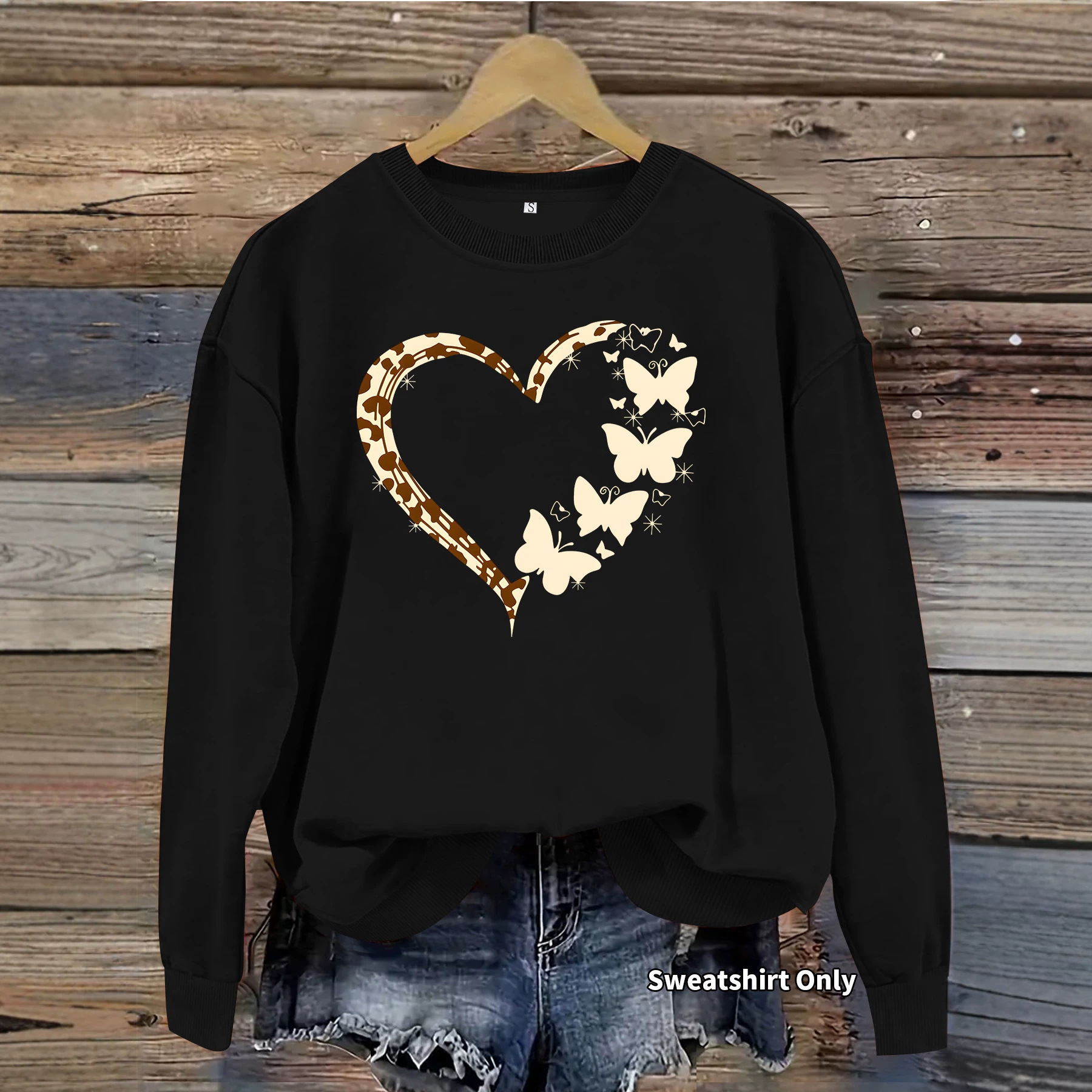 Butterfly and leopard print heart-shaped fleece hoodie — image 3