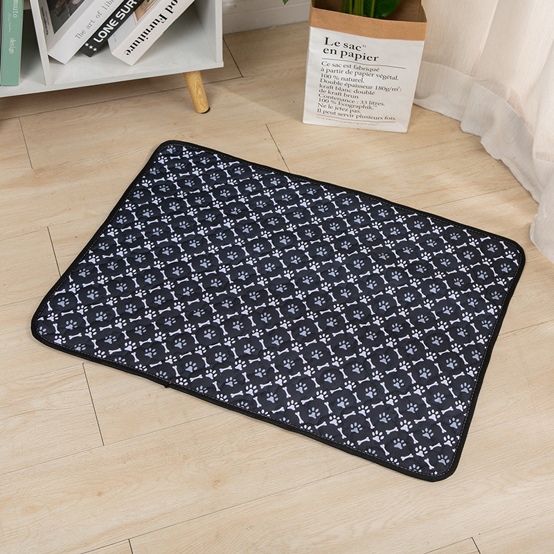 Water Absorbing Pet Urine Pad Skid Resistant Easy Drying Cat Training Pad Washable Reusable Pet Urine Pad — image 7