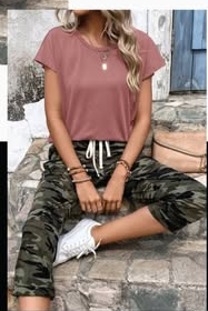 Summer Solid Color Round Neck Short Sleeve T-Shirt And Leopard Print Casual Pants Two Piece Set For Women — image 1