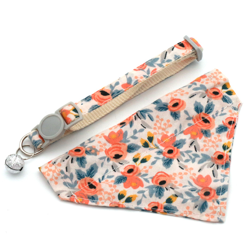 Collar de Triángulo Floral para Perros y Gatos - Bandita de Sol y Margaritas Pequeña — imagen 10