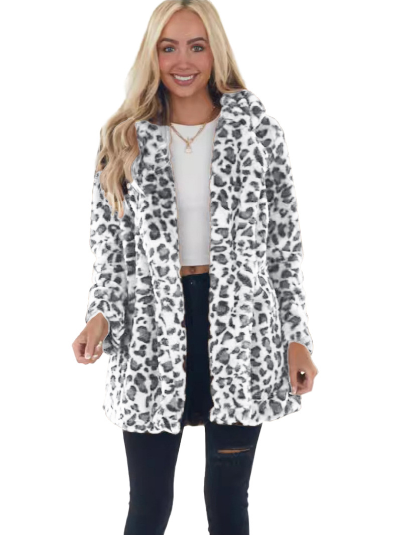 Chaquetón de moda con estampado de leopardo en pelo de conejo, largo medio — imagen 7