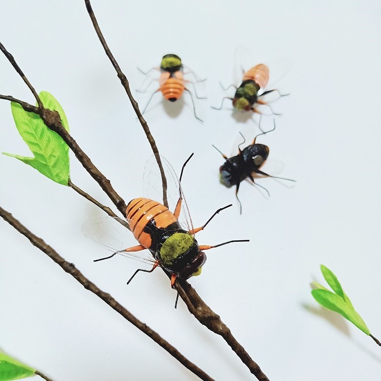 Simulated Bees Decorate Frog Animals Seven Star Ladybird Model Insect Ornaments Farm Shooting Props Diy Creativity — image 9