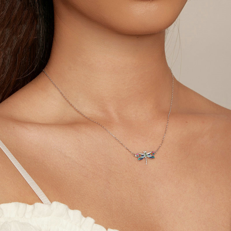 Collar Colorido de Libélula Delicada para Mujer — imagen 4
