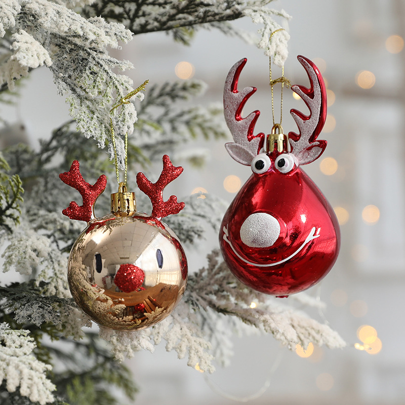 Christmas decorations, reindeer scene decorations, Christmas tree decorations, plastic ceiling ornaments, hanging balls — image 3