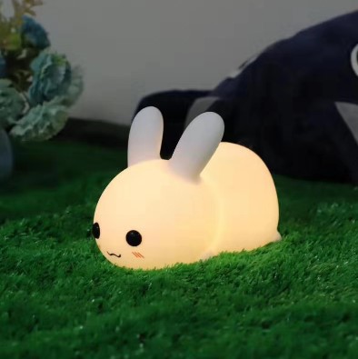 Lámpara de Noche de Gato de Jade Colorido con LED y Carga Silicónica — imagen 4