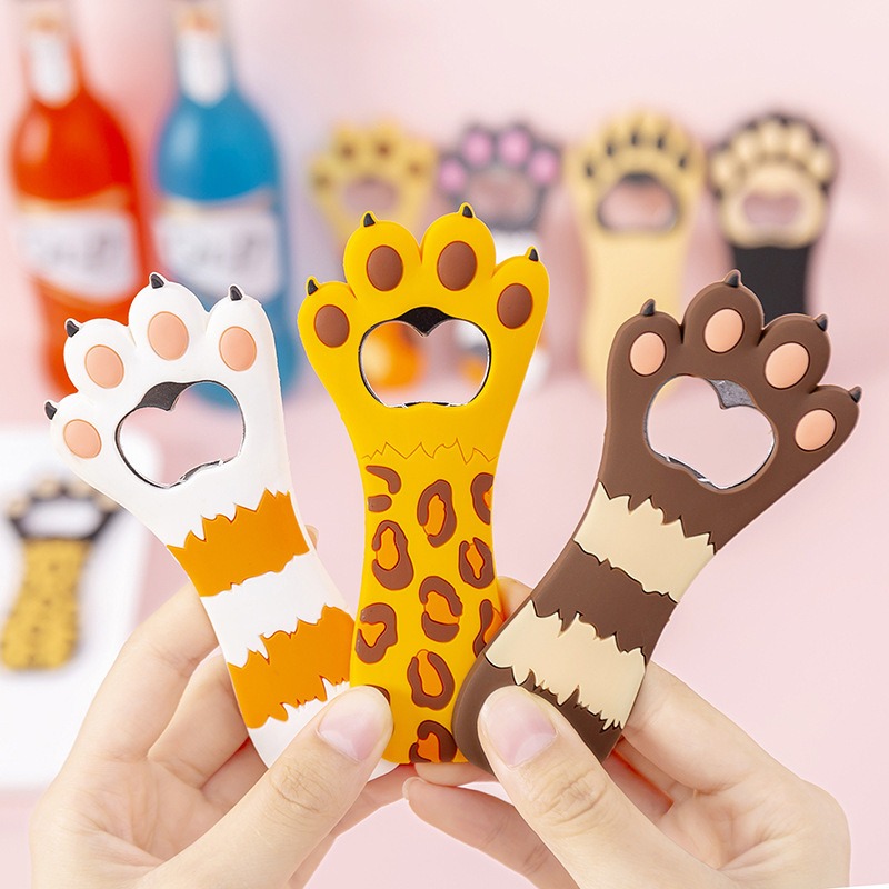 Cat's Claw Bottle Opener Cute Cartoon Magnetic Beer Bottle Opener Creative Silicone Magnetic Refrigerator Sticker — image 1