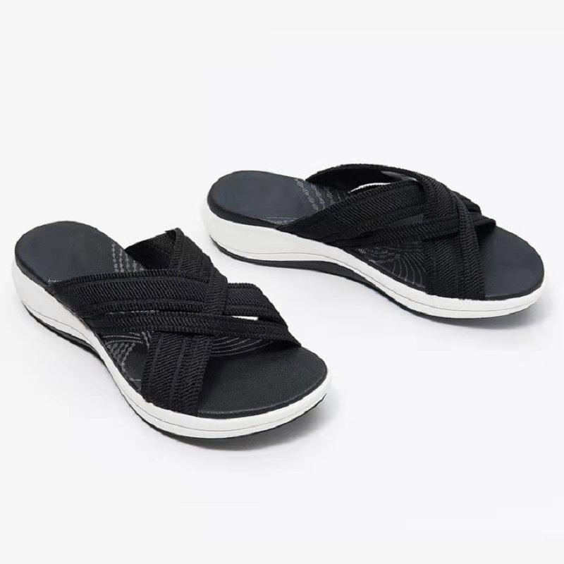 Flat bottomed sloping and fish mouthed flying woven cross sandals for women's slippers — image 3