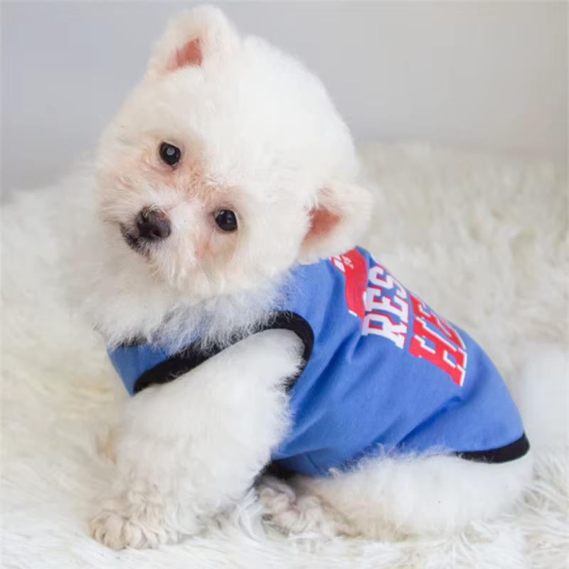 Vestido de algodón para perros y gatos pequeños con letra impresa para verano — imagen 5
