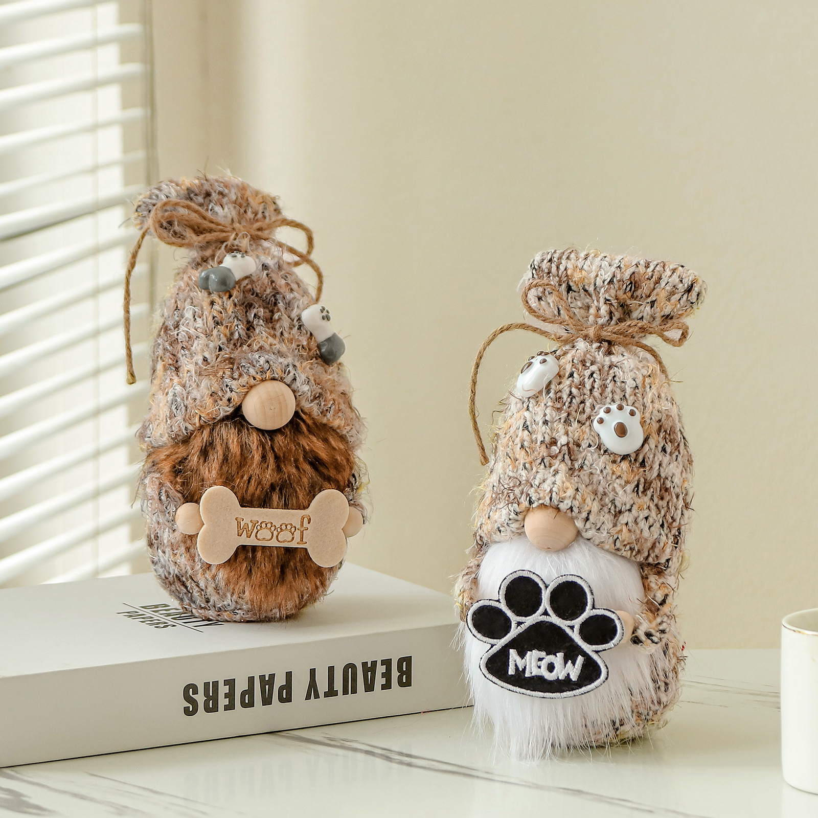 Nueva Figura de Peluche para Mascotas: Hombre Viejo Sin Rostro con Cara de Enano — imagen 1