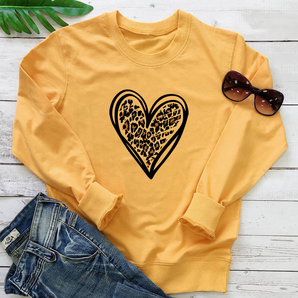 Love leopard print pattern hoodie — image 4