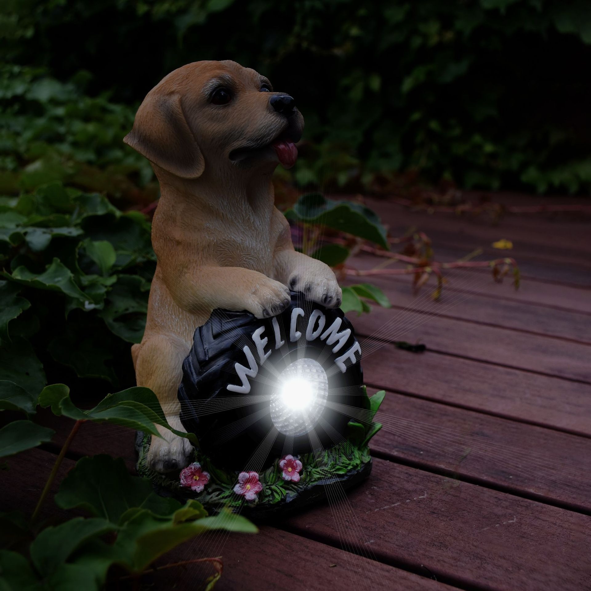 Decoraciones de jardín de resina para perros alimentadas por energía solar — imagen 4