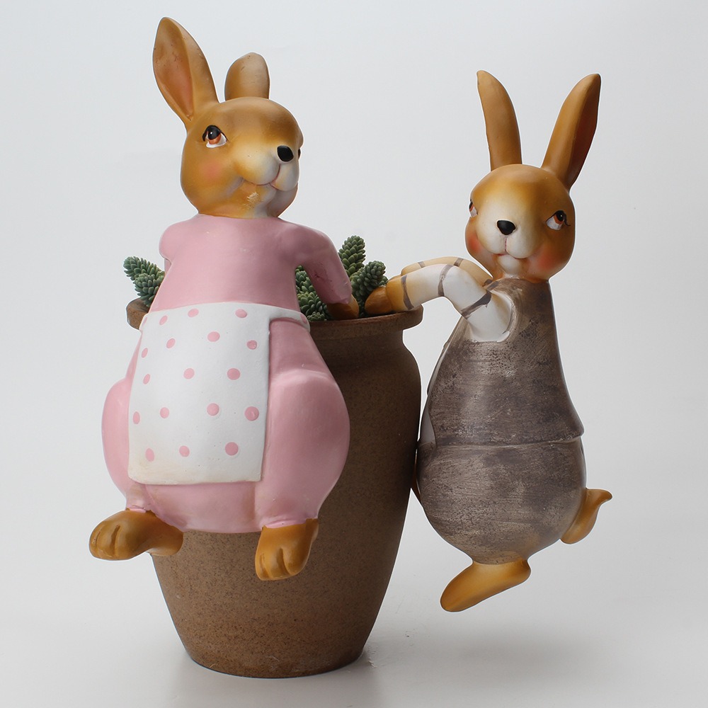 Pink cute climbing tank couple rabbit frog pendant resin — image 4