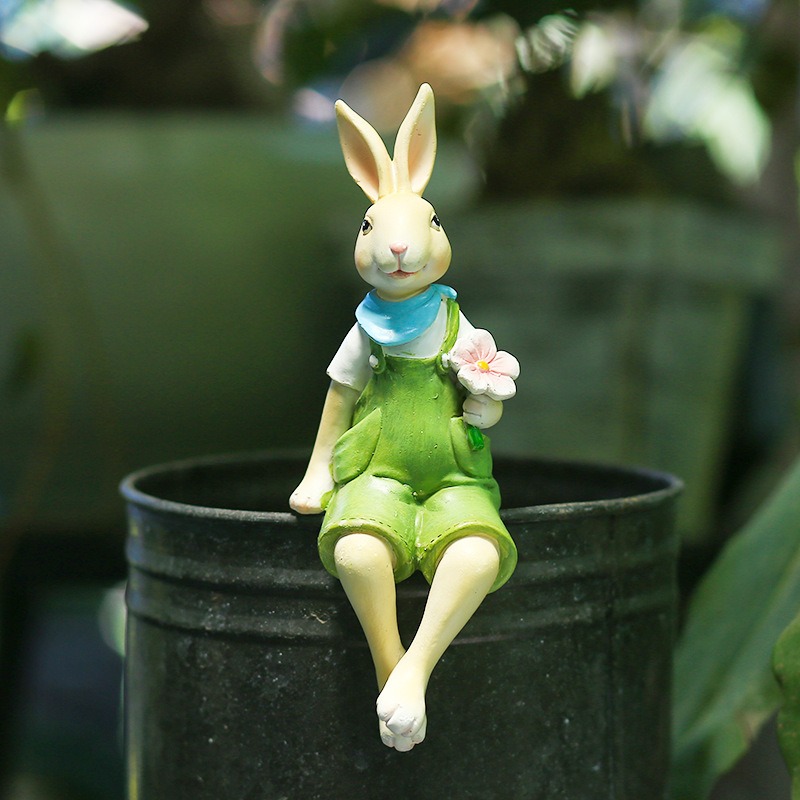 Decoraciones para conejos - macetas de flores y adornos — imagen 3