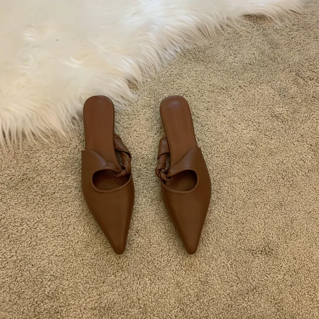 New Spring Women's Slippers Pointed Toe Sandals Slippers Flat Casual All-match Sexy Solid Color Women's Mules Slides — image 9