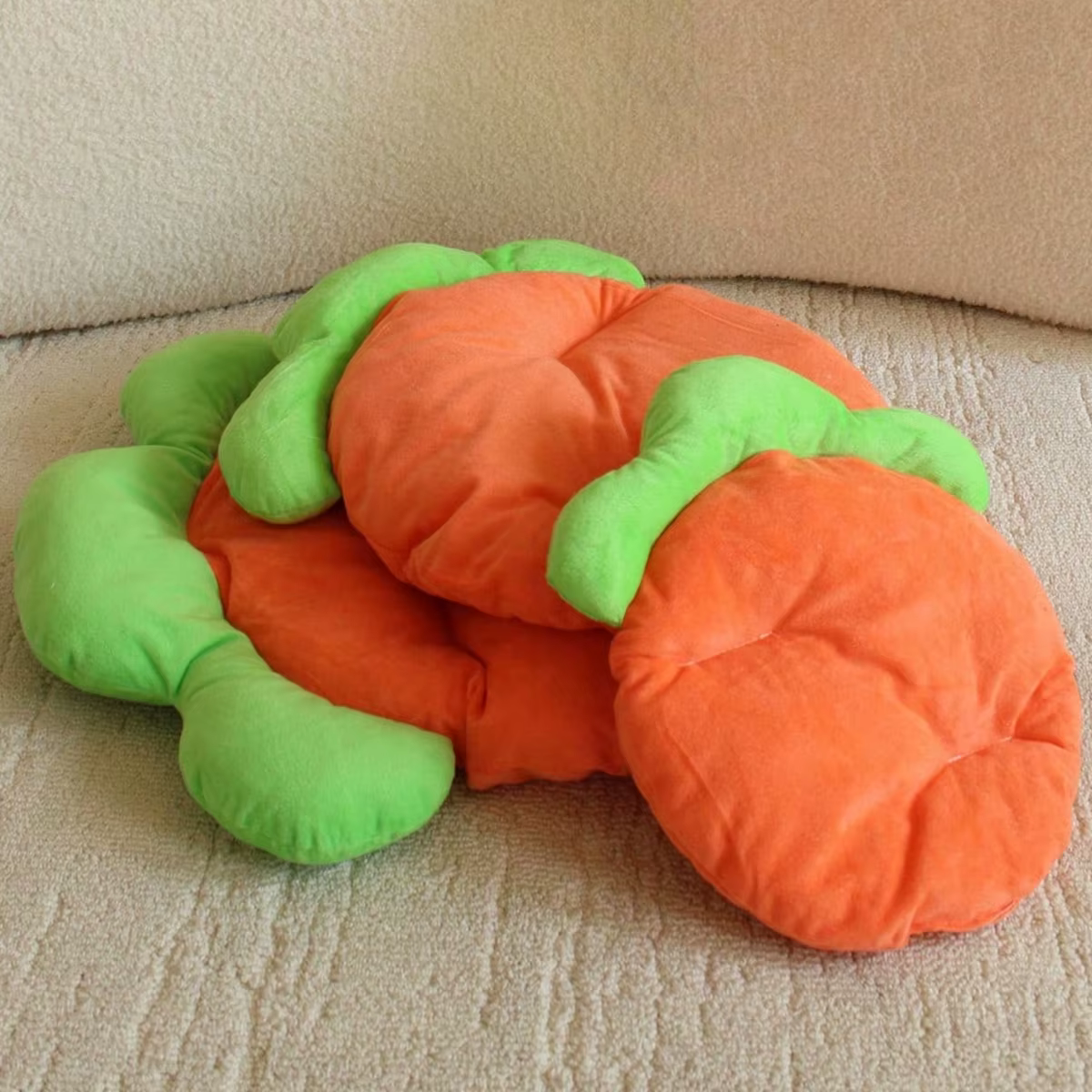 Cozy Carrot Shaped Small Animal Bed Cushion Mat All Season Warm Soft Nest Mat for Hamster Rabbit Guinea Pig Chinchilla Small Pet — image 4