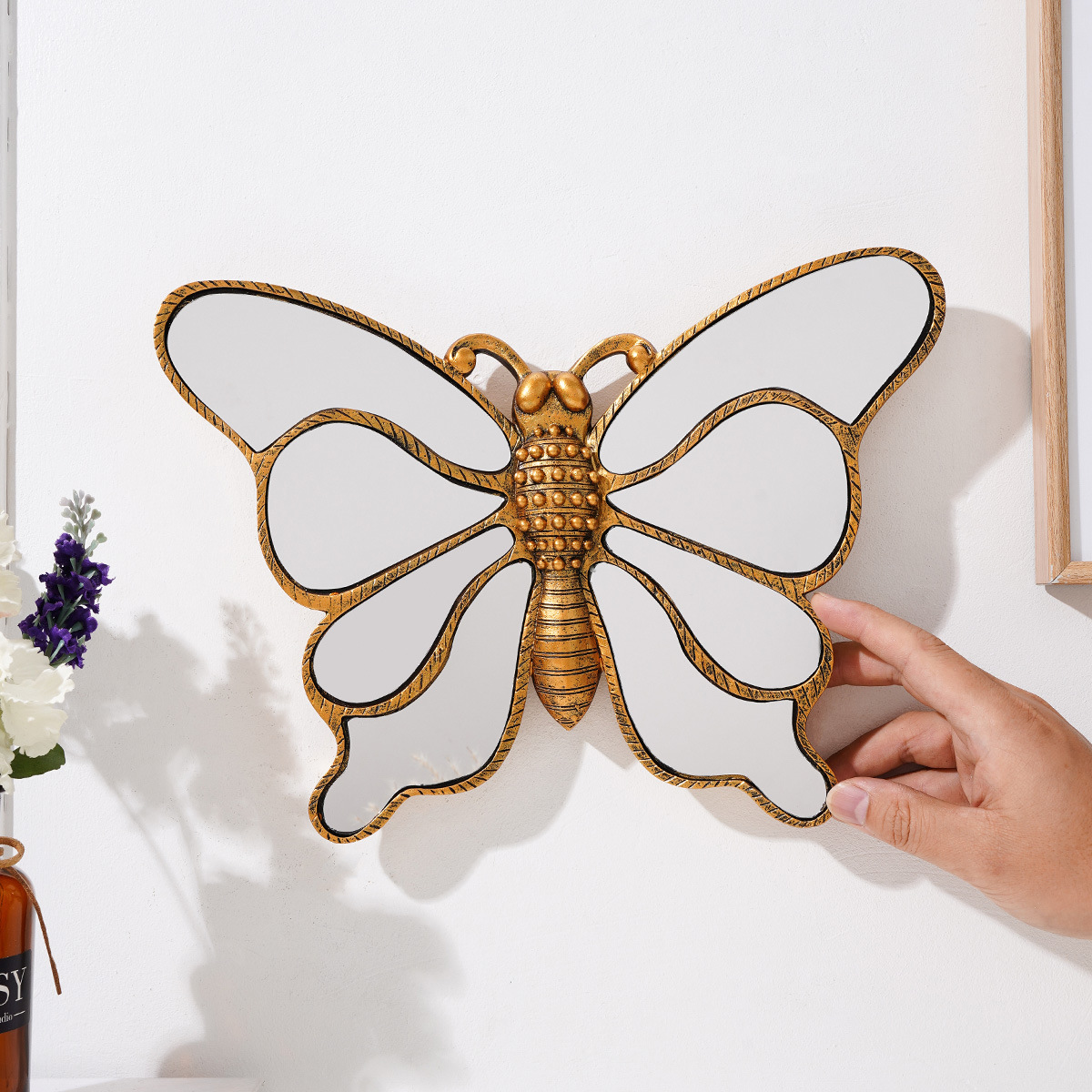 Butterfly decorative ornaments — image 5