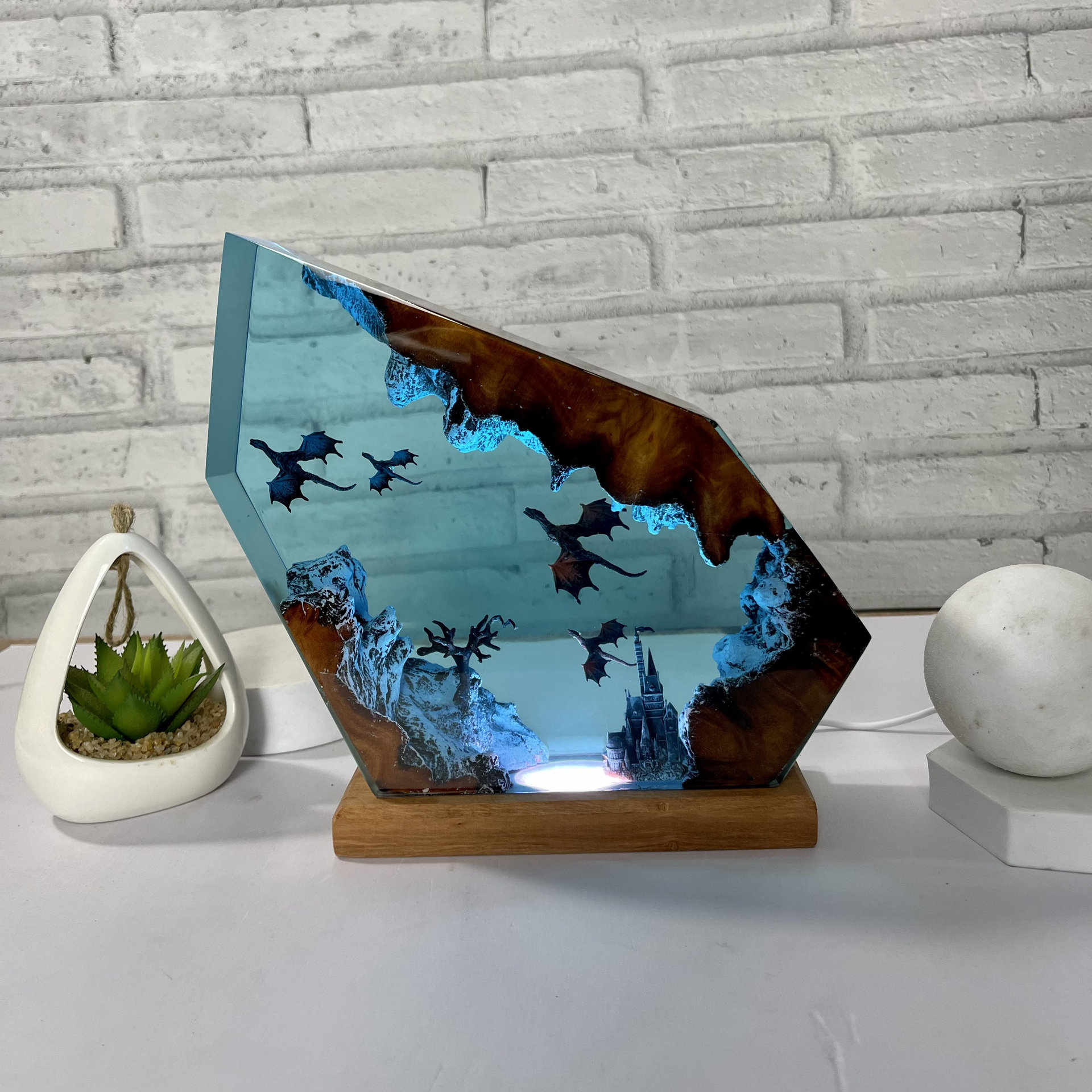 Fire Dragon and Ice Dragon Resin Lamp 3D Dragon Desk Lamp Game of Power Dragon Lamp Lighting Home Decoration — image 4