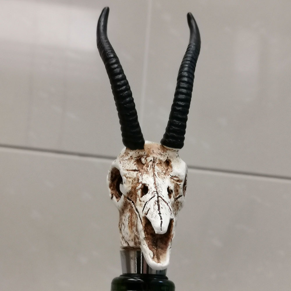 Antelope horn skull wine cork red wine bottle ornament — image 3