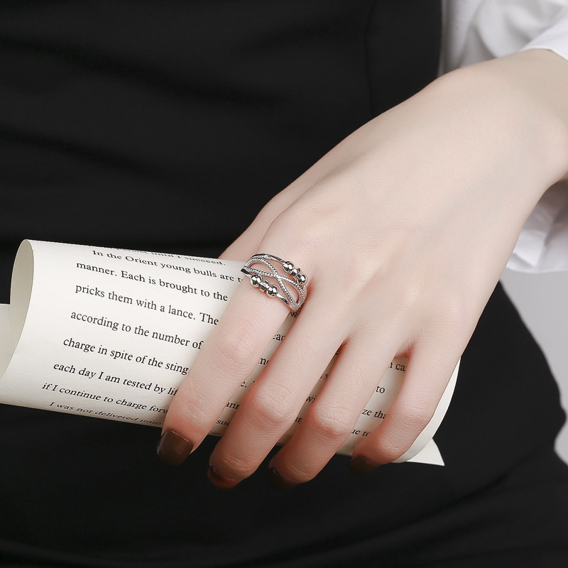 Rotatable Ring With Open Design Fashion Double-layered Hollow Line Anxiety Relief Rings For Women — image 3