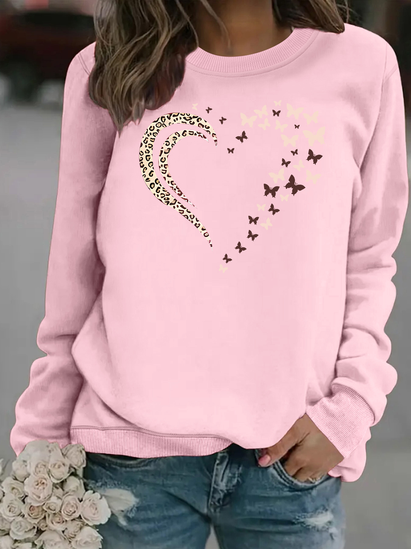 Love butterfly printed hoodie — image 8