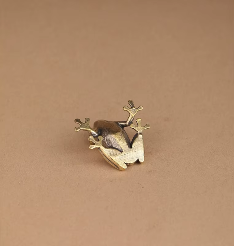 Miniaturas de Rana de Bronce Retro Pequeñas Figuras Animales Decoración para Hogar Ornaments de Oficina — imagen 5