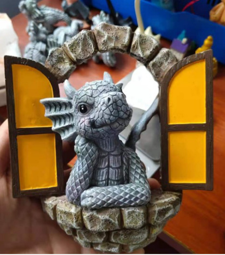 Little Dragon Ornament On The Cute Balcony Dinosaur Door Open Garden Ornament Resin Handicraft Ornament Statue — image 5
