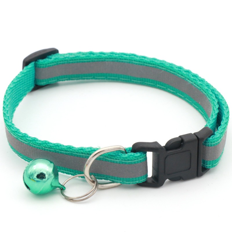 Collar reflejo de mascotas con parche reflectante para perros y gatos collar luminoso con campana — imagen 3