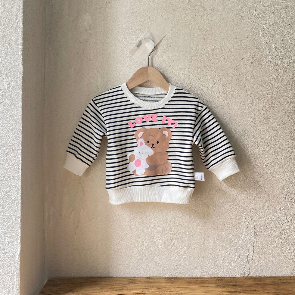Casual Long-Sleeve Hoodie with Bear Print and Stripe Pattern, Round Neck T-Shirt — image 7