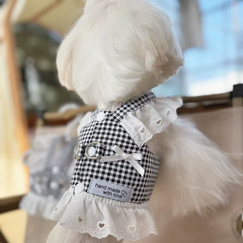 Ropa para perros: Falda de encaje estilo pastoral, chaleco negro a cuadros, vestidos para cachorros, chaleco universal con tracción, vestido retro de princesa — imagen 4